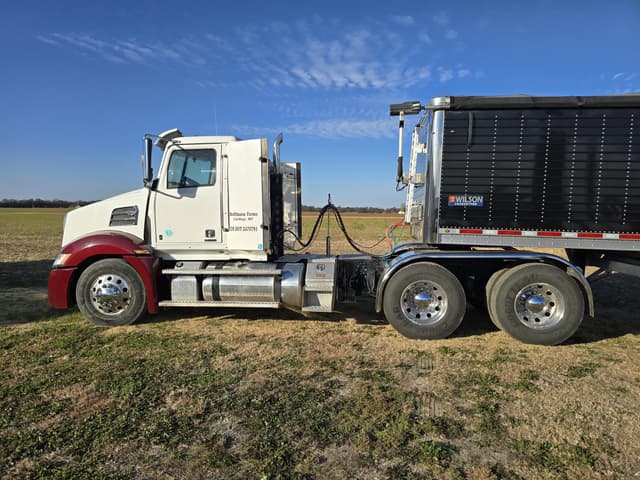 Image of Western Star 5700XE equipment image 3