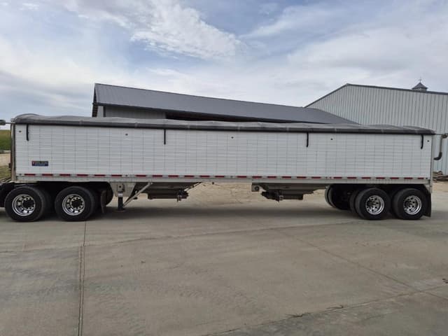 Image of Wilson Pacesetter equipment image 1