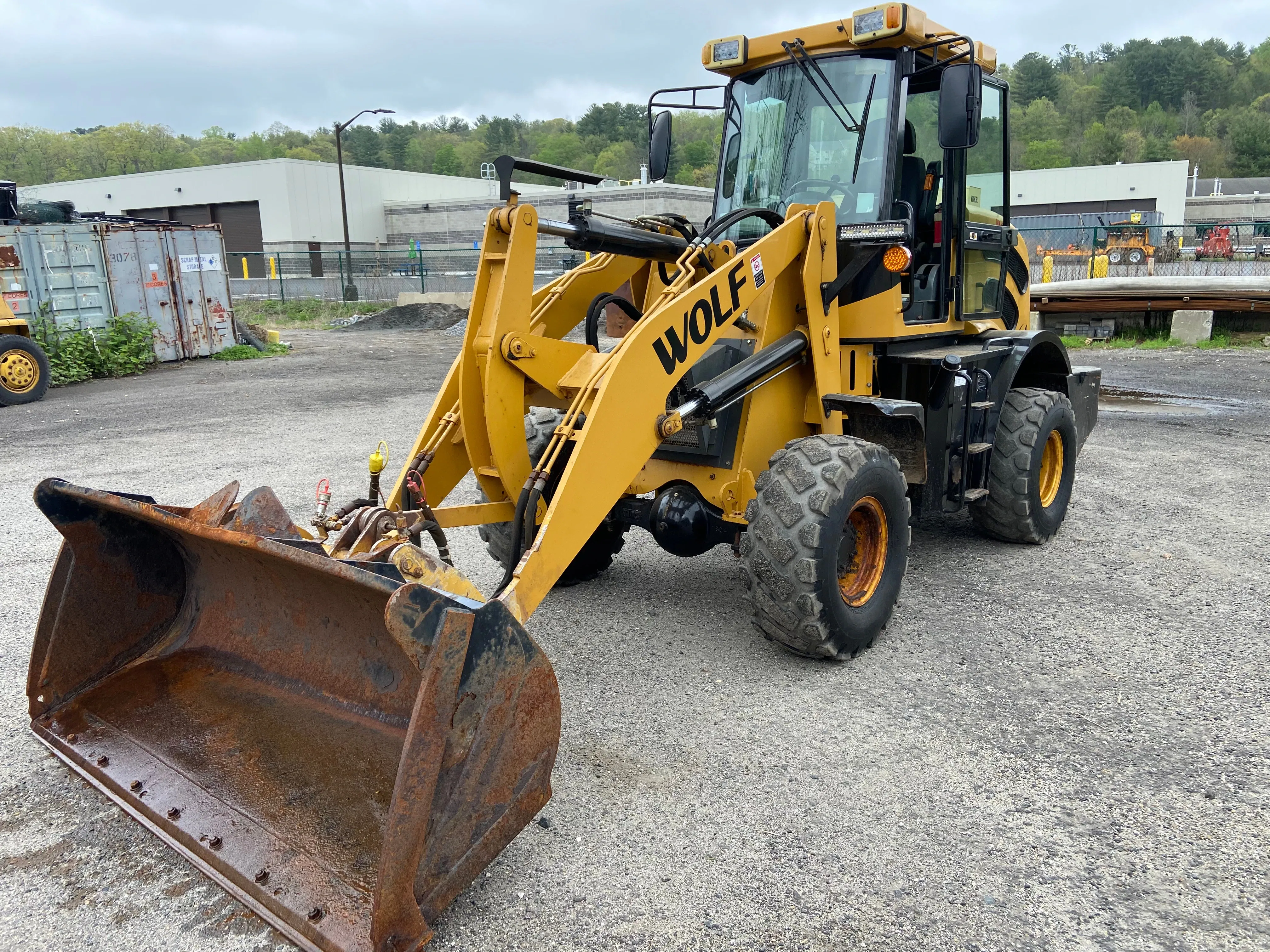 2017 Wolf WL180 Equipment Image0
