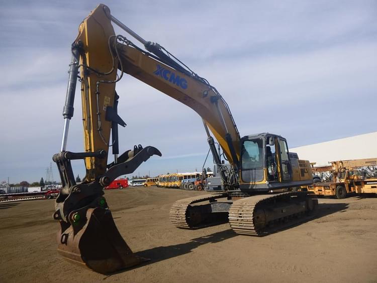 2017 XCMG XE360U Equipment Image0