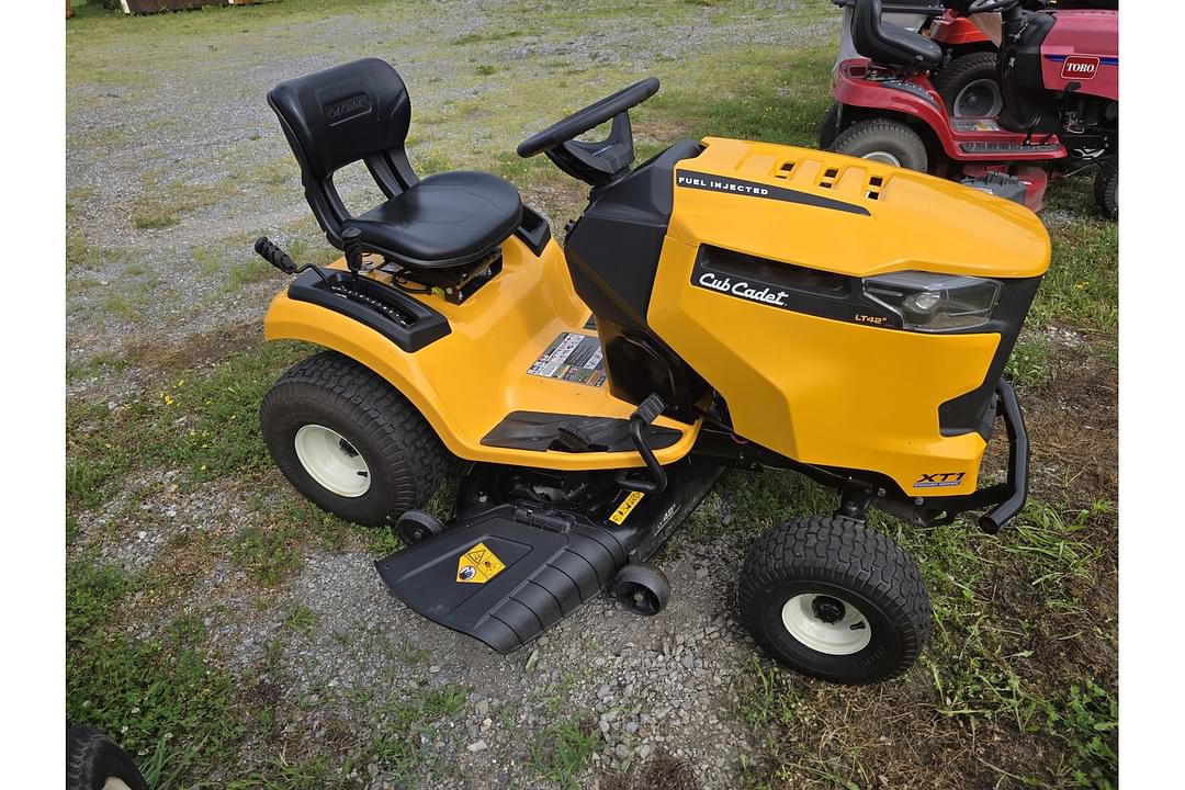 Image of Cub Cadet XT1 LT42 Primary image