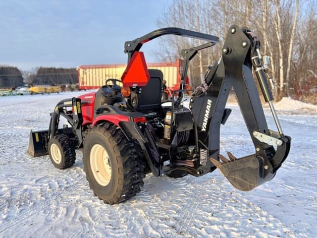 Image of Yanmar SA424 equipment image 3