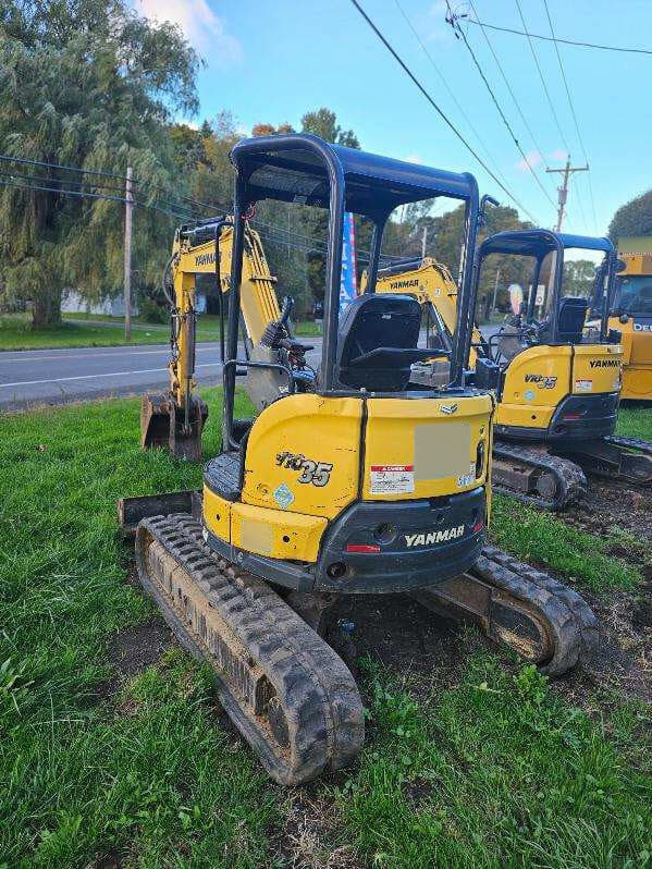 Image of Yanmar Vio35-6A equipment image 2