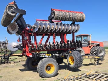 Main image Versatile Fury HS250