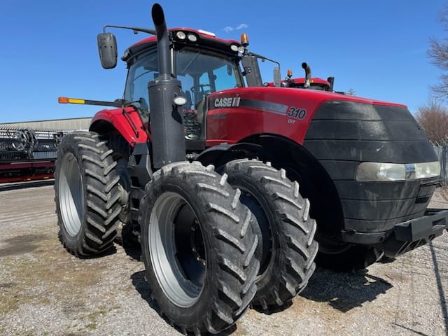 2018 Case IH Magnum 310 Equipment Image0