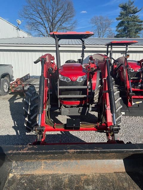 Image of Massey Ferguson 4708 equipment image 2