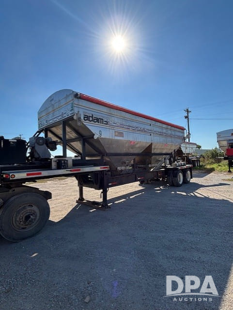 2018 Adams Chassis Equipment Image0