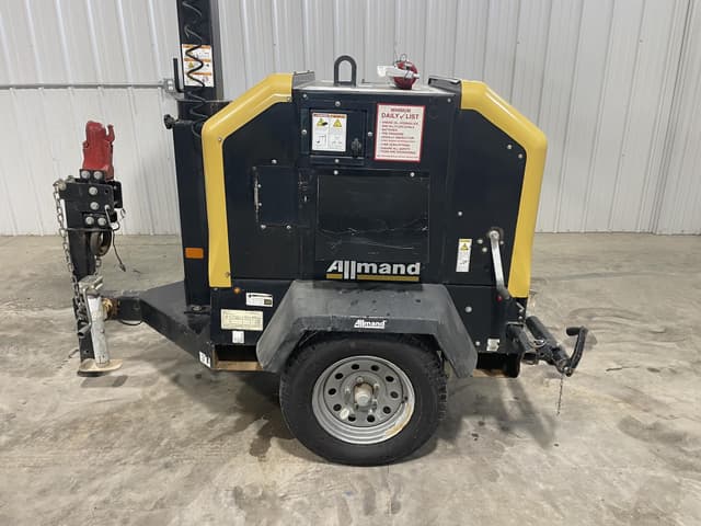 Image of Allmand Night Lite V Series NLV equipment image 4