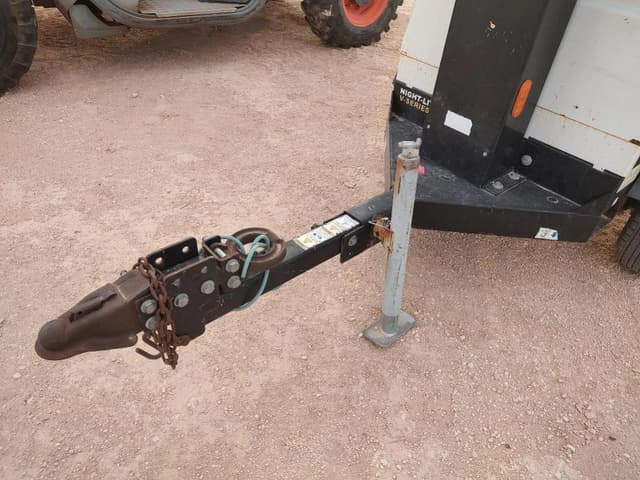 Image of Allmand Night-Lite V-Series equipment image 4