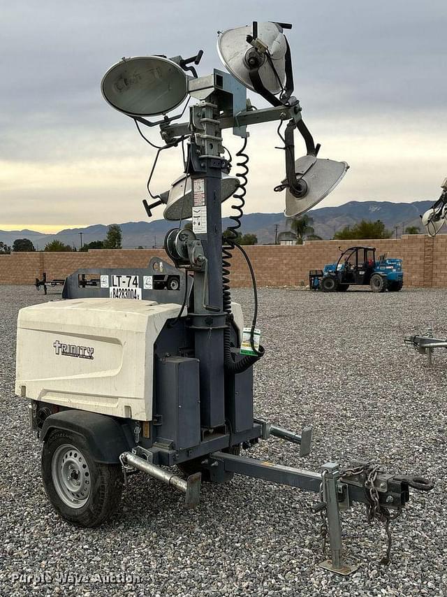 Image of Atlas Copco V4 equipment image 2