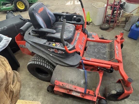 Image of Bad Boy ZT Elite equipment image 2