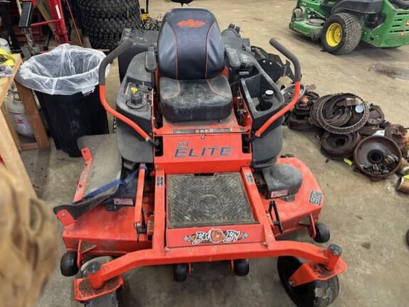 Image of Bad Boy ZT Elite equipment image 3