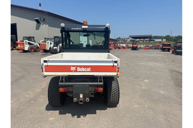 Image of Bobcat Toolcat 5600 equipment image 3