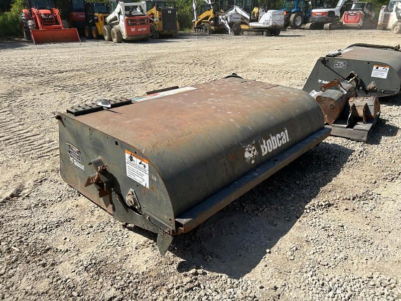Image of Bobcat 72 Primary image