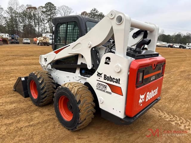 Image of Bobcat A770 equipment image 2