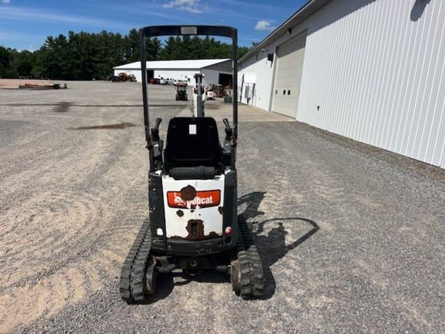 Image of Bobcat E10 equipment image 3