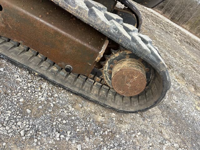 Image of Bobcat E26 equipment image 2