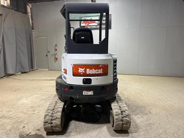 Image of Bobcat E26 equipment image 3
