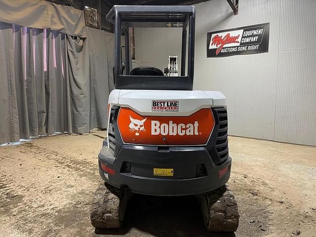 Image of Bobcat E32 equipment image 2