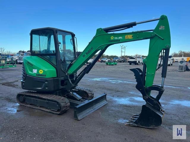 Image of Bobcat E32i equipment image 2