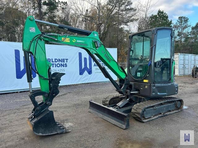 Image of Bobcat E32i equipment image 1