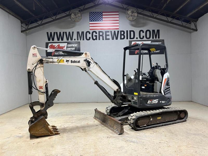 Image of Bobcat E35 Primary image