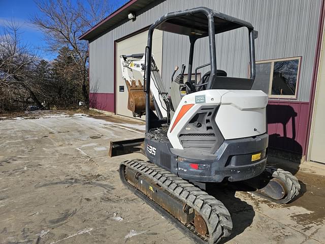 Image of Bobcat E35i equipment image 4