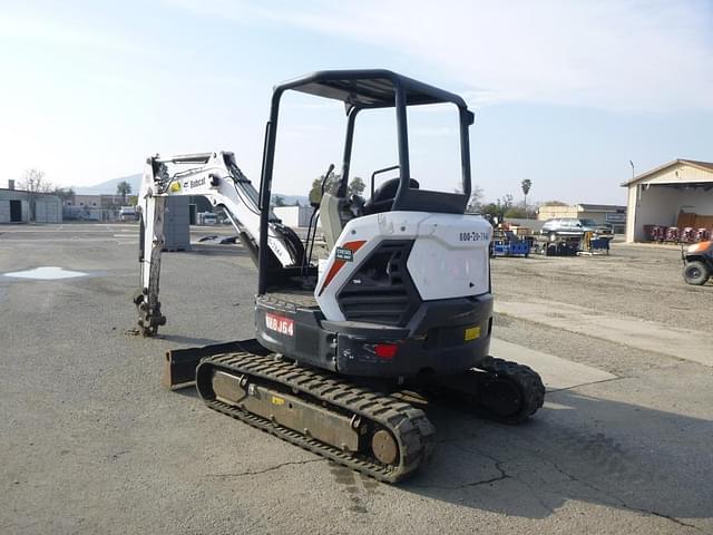 Image of Bobcat E35i equipment image 3