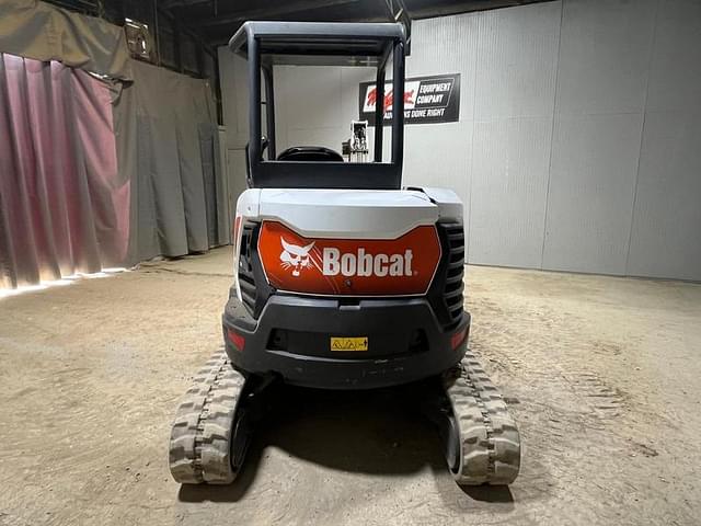 Image of Bobcat E35i equipment image 3