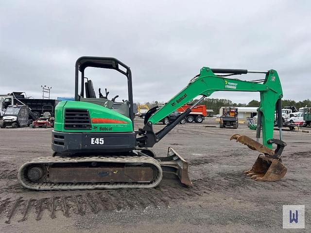 Image of Bobcat E45 equipment image 3
