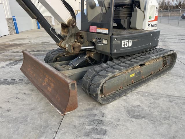 Image of Bobcat E50 equipment image 1