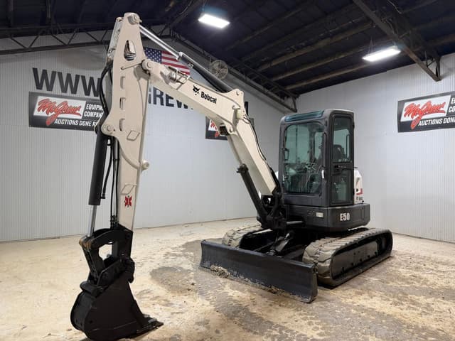 Image of Bobcat E50 equipment image 1