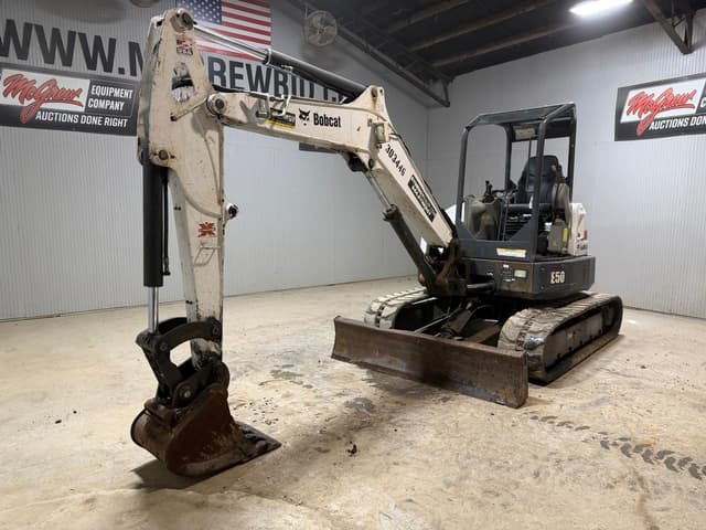 Image of Bobcat E50 equipment image 1