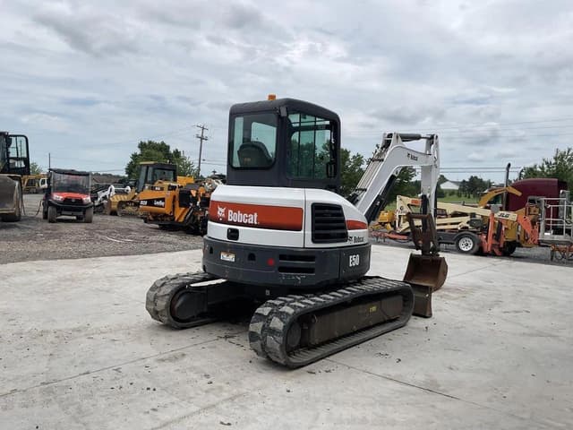 Image of Bobcat E50 equipment image 3