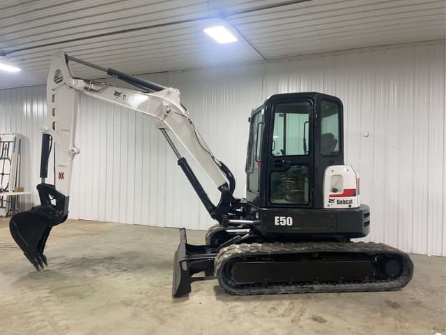 Image of Bobcat E50 equipment image 1