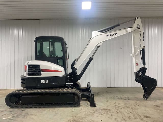 Image of Bobcat E50 equipment image 3
