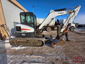 Main image Bobcat E55