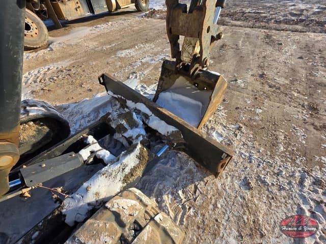 Image of Bobcat E55 equipment image 4