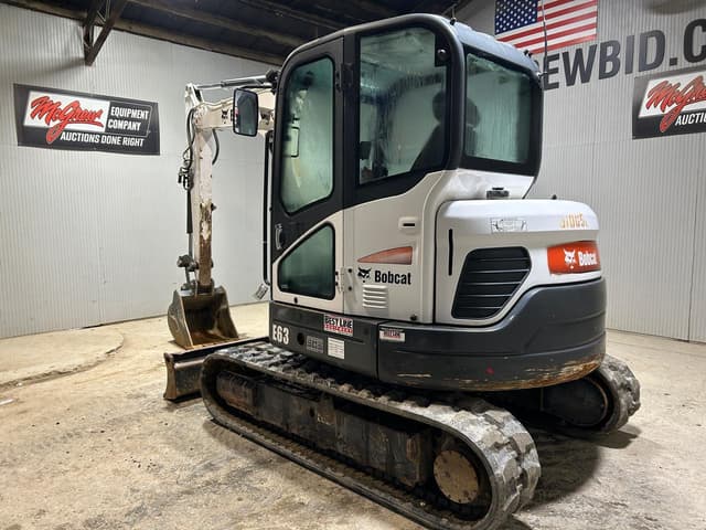 Image of Bobcat E63 equipment image 1