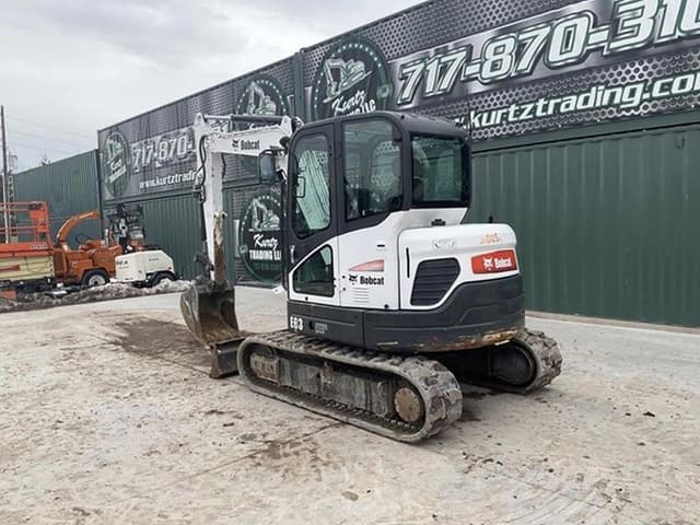 Image of Bobcat E63 equipment image 1