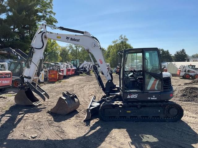 Image of Bobcat E85 equipment image 1