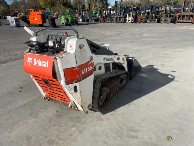 Image of Bobcat MT55 equipment image 2