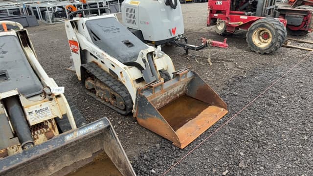 Image of Bobcat MT55 equipment image 2
