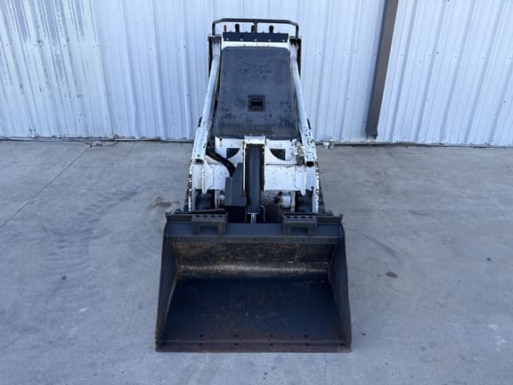 Image of Bobcat MT85 equipment image 3