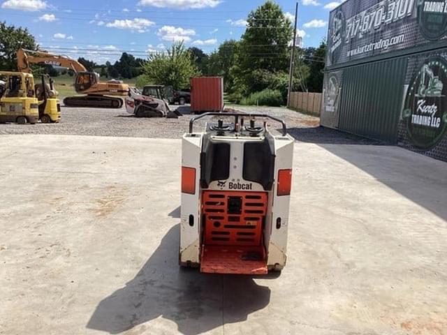 Image of Bobcat MT85 equipment image 2