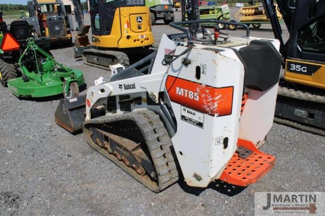 Image of Bobcat MT85 equipment image 3