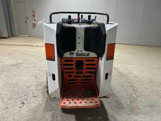 Image of Bobcat MT85 equipment image 3