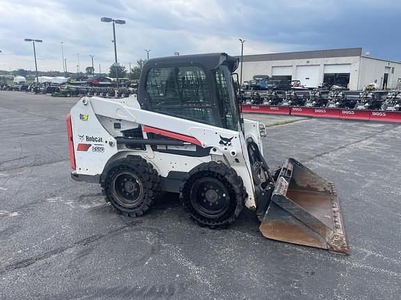 Image of Bobcat S550 equipment image 3