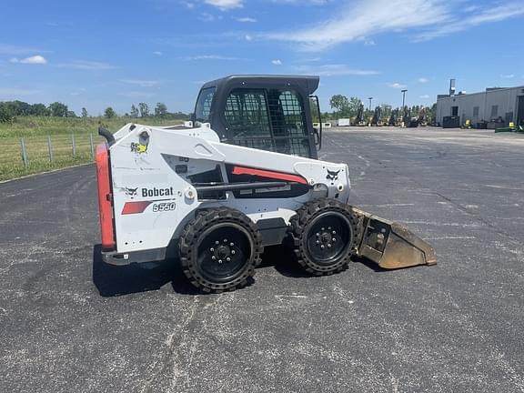 Image of Bobcat S550 equipment image 2