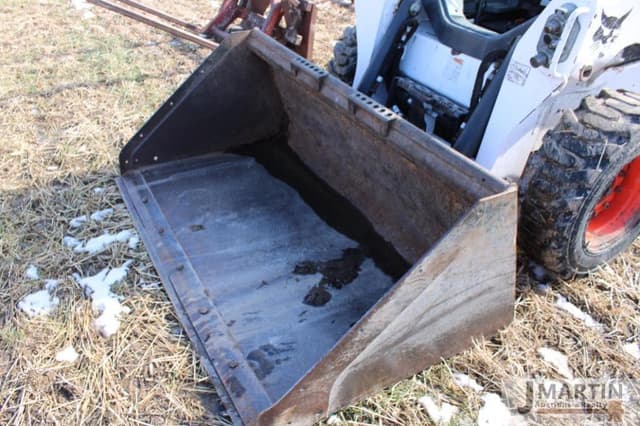 Image of Bobcat S550 equipment image 4